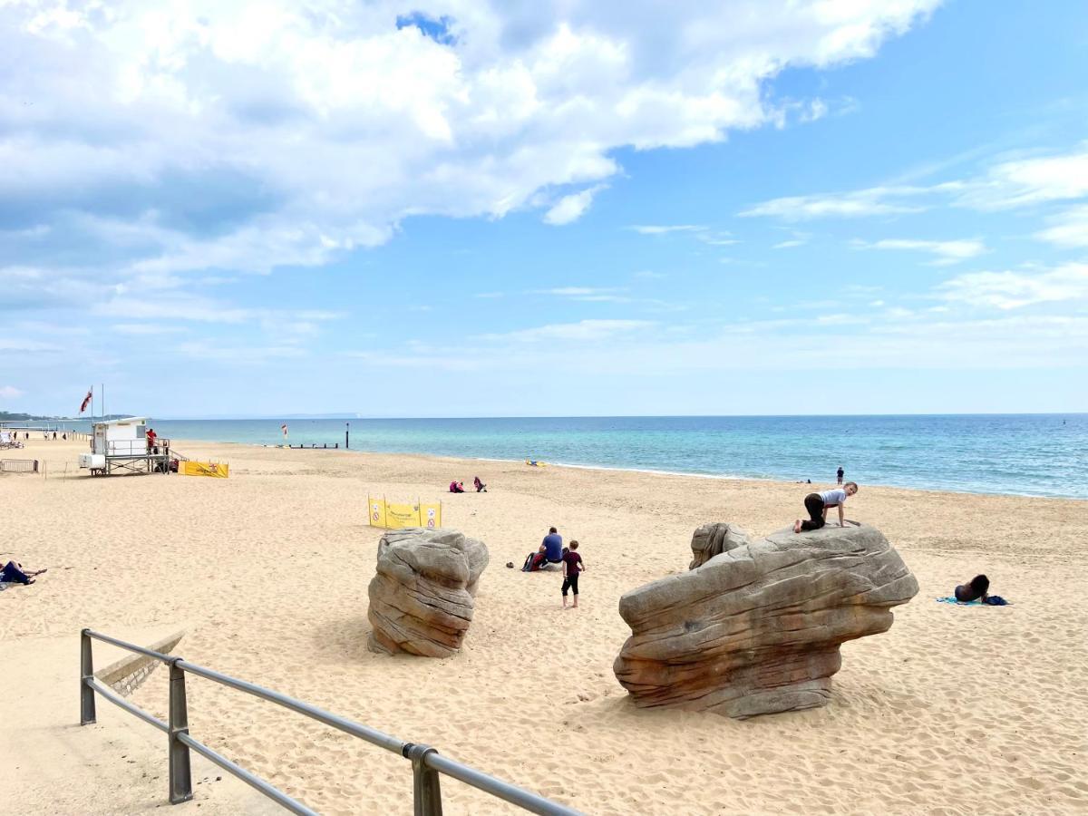 Sea View Family Stay By Beach Gym & Parking Bornemouth Extérieur photo