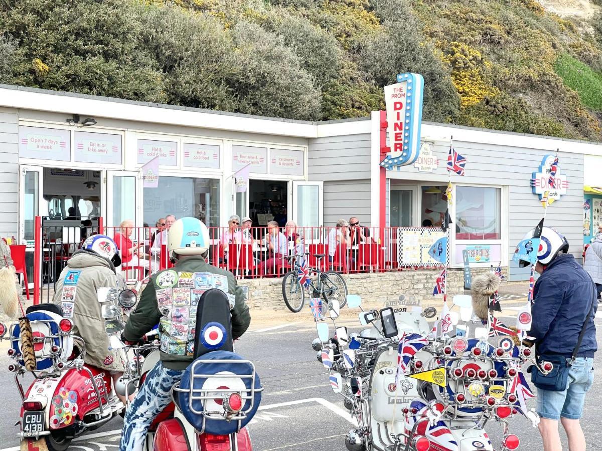 Sea View Family Stay By Beach Gym & Parking Bornemouth Extérieur photo