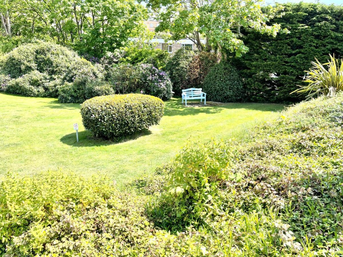 Sea View Family Stay By Beach Gym & Parking Bornemouth Extérieur photo