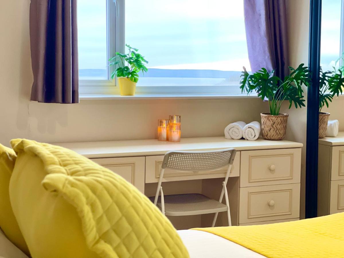 Sea View Family Stay By Beach Gym & Parking Bornemouth Extérieur photo
