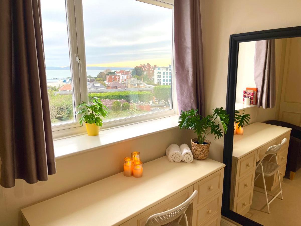 Sea View Family Stay By Beach Gym & Parking Bornemouth Extérieur photo