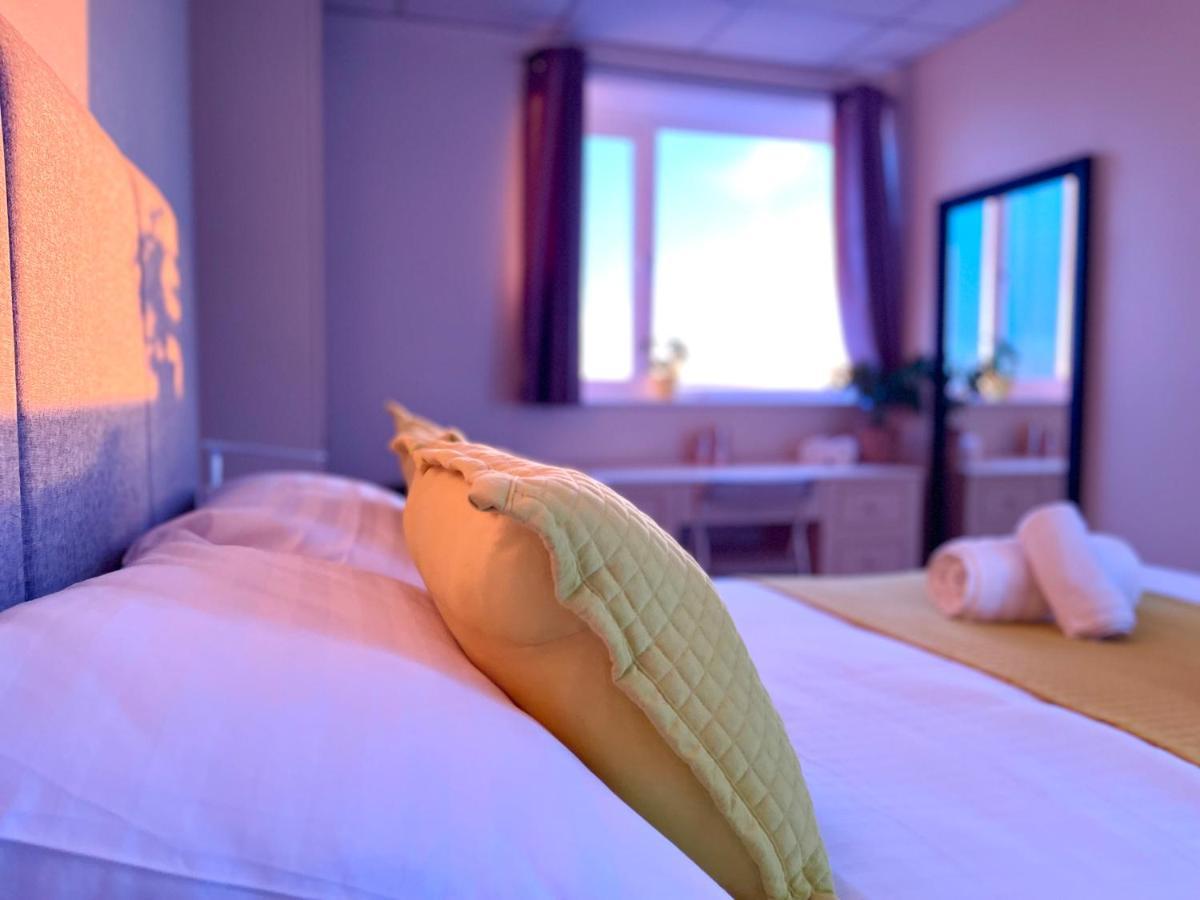 Sea View Family Stay By Beach Gym & Parking Bornemouth Extérieur photo