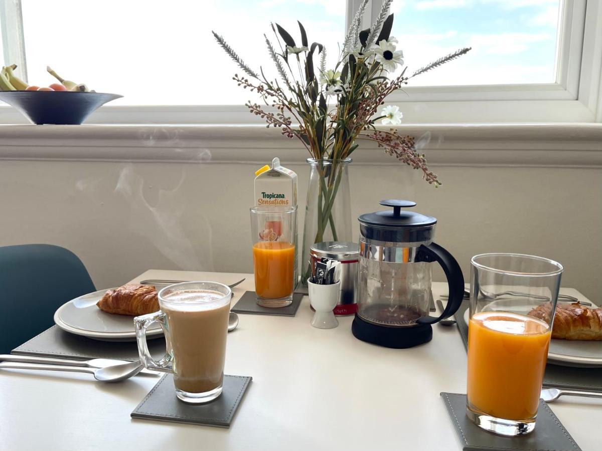Sea View Family Stay By Beach Gym & Parking Bornemouth Extérieur photo