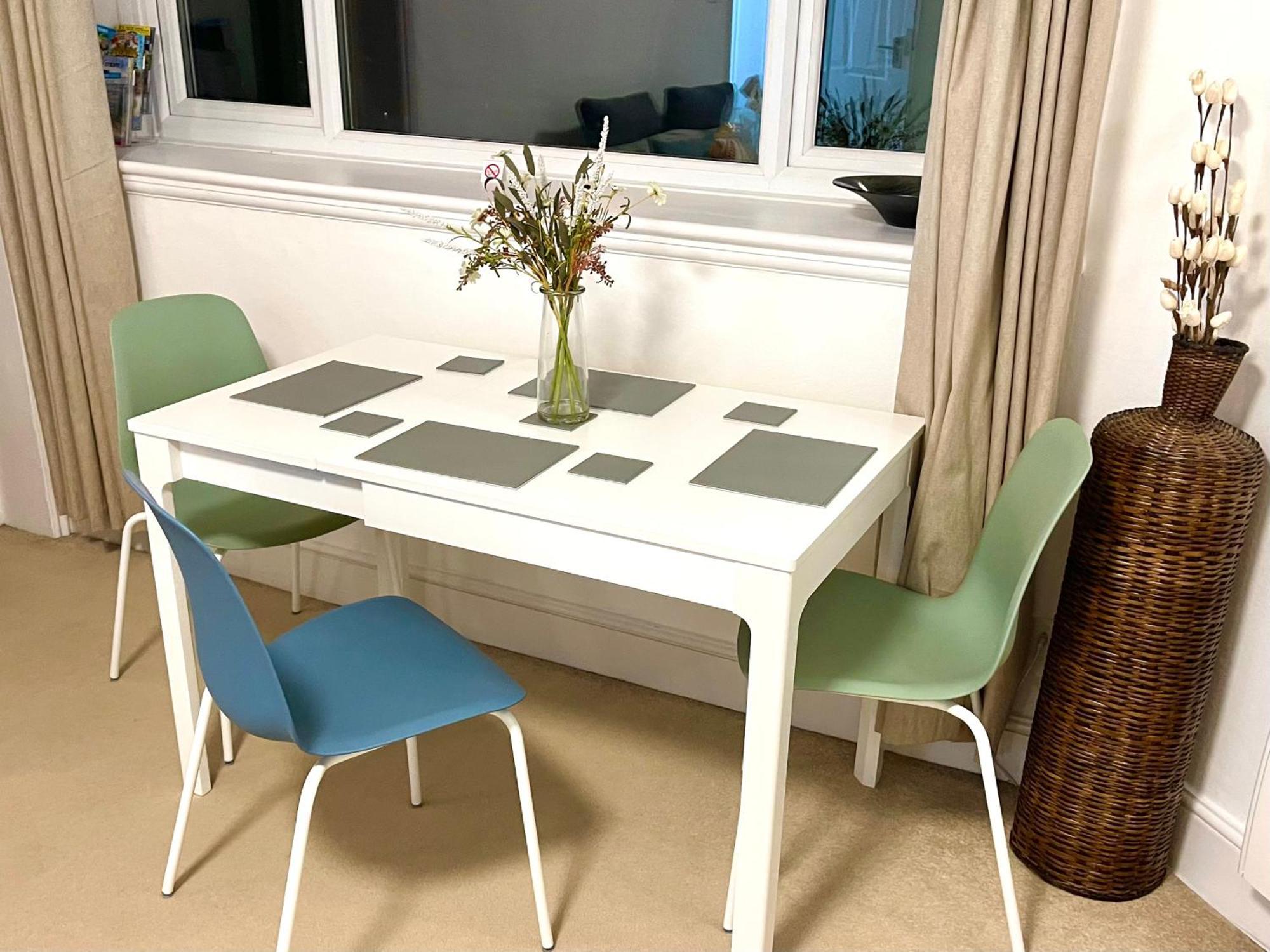 Sea View Family Stay By Beach Gym & Parking Bornemouth Extérieur photo
